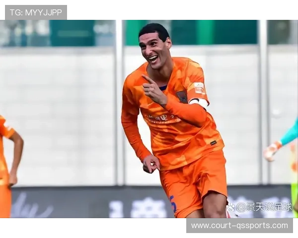 足球评论员如何撰写球星签名技巧与风格解析